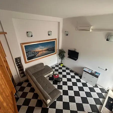 Dani Apartment